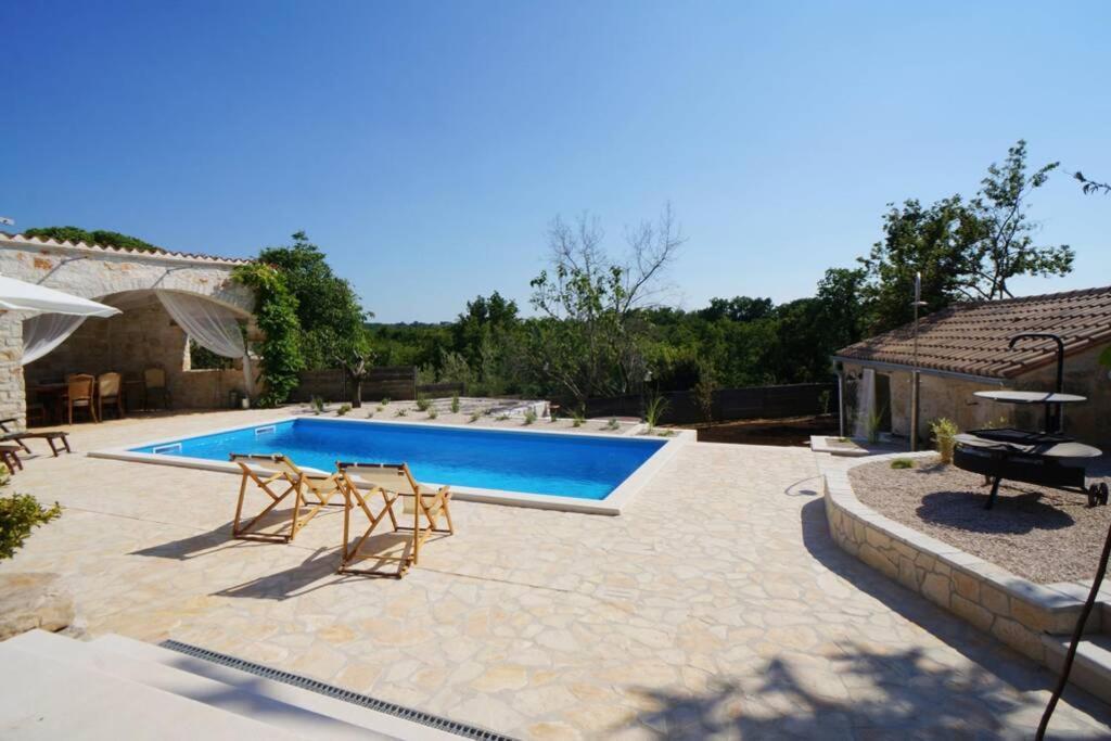 Ferienhaus Villa Alisia, Wunderschoenes Natursteinhaus Bei Porec, Istrien, Kroatien Vranje Selo Exterior photo